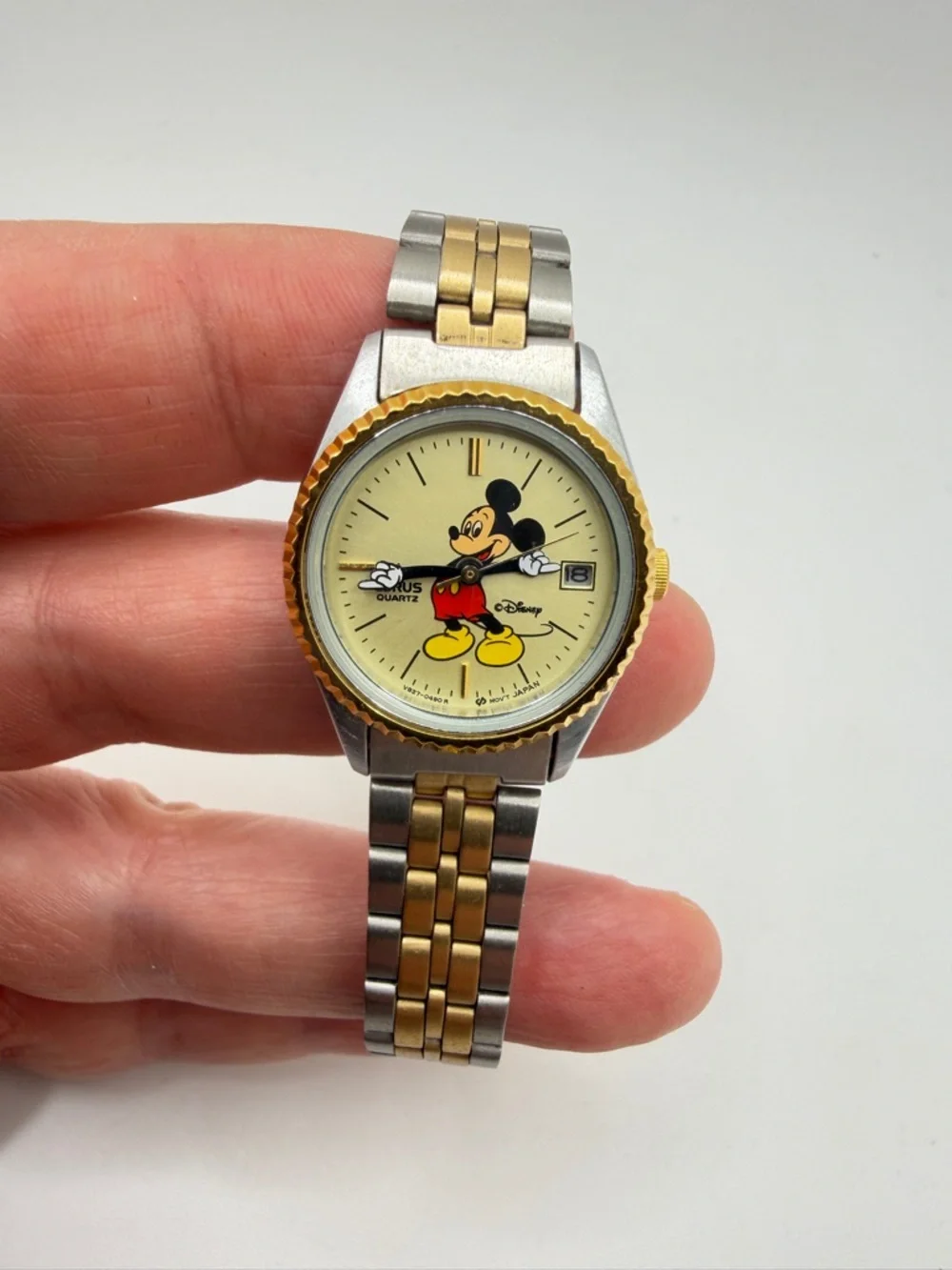 Vintage Lorus Seiko Ladies Disney/Mickey Mouse‎ two tone stainless steel watch!